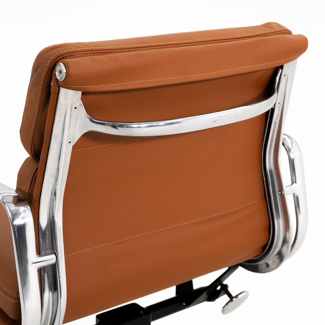 Soft Pad Management Desk Chair, Model EA435