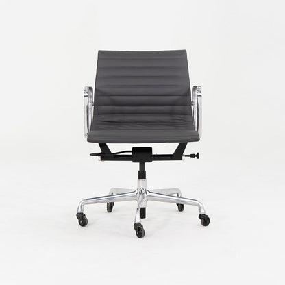 Aluminum Group Management Desk Chair, Model EA335