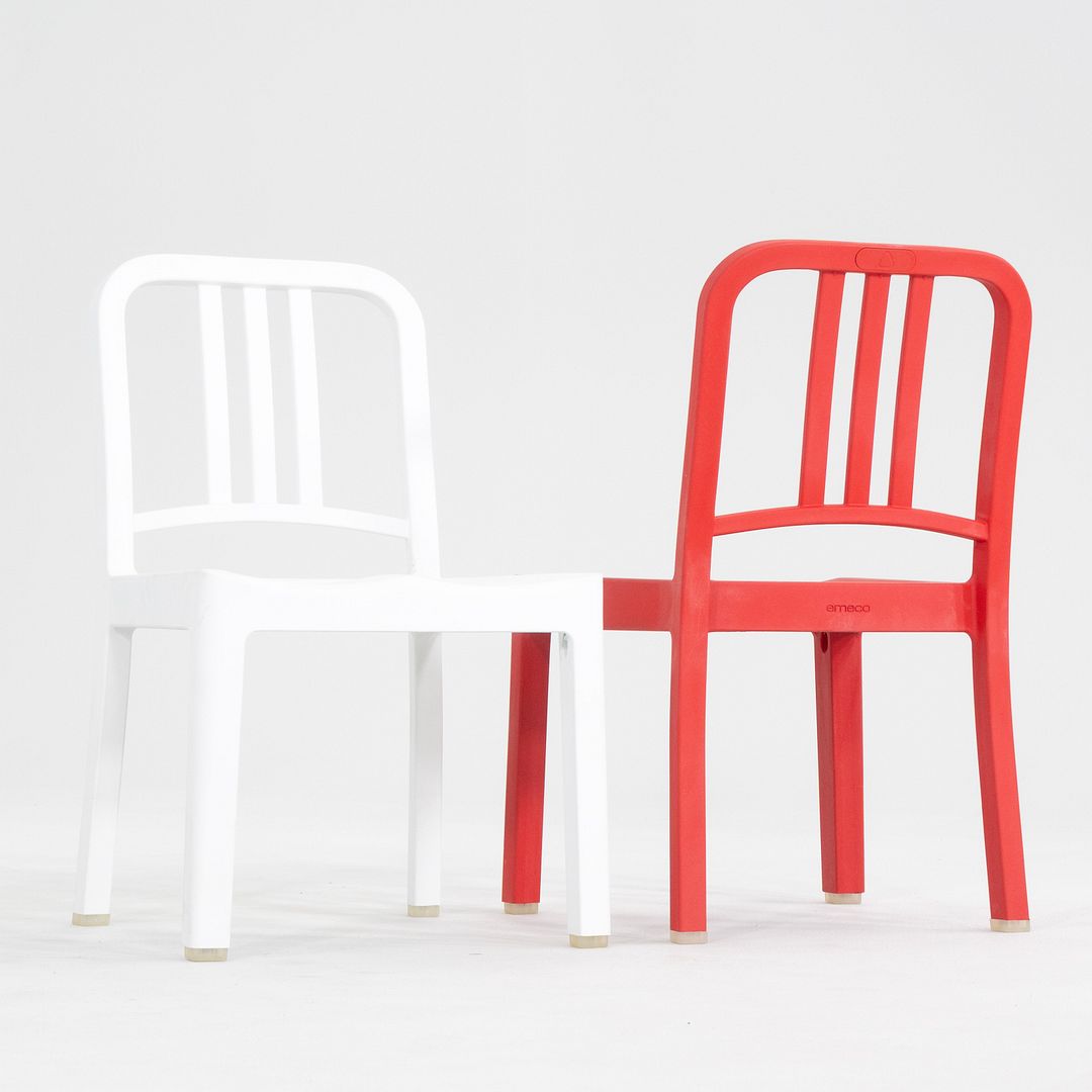 111 Navy Mini Chair