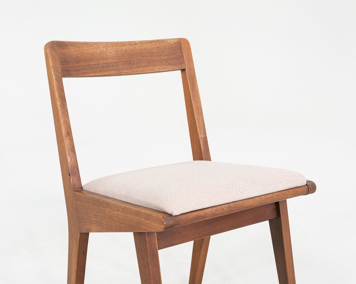 666 Dining Chair