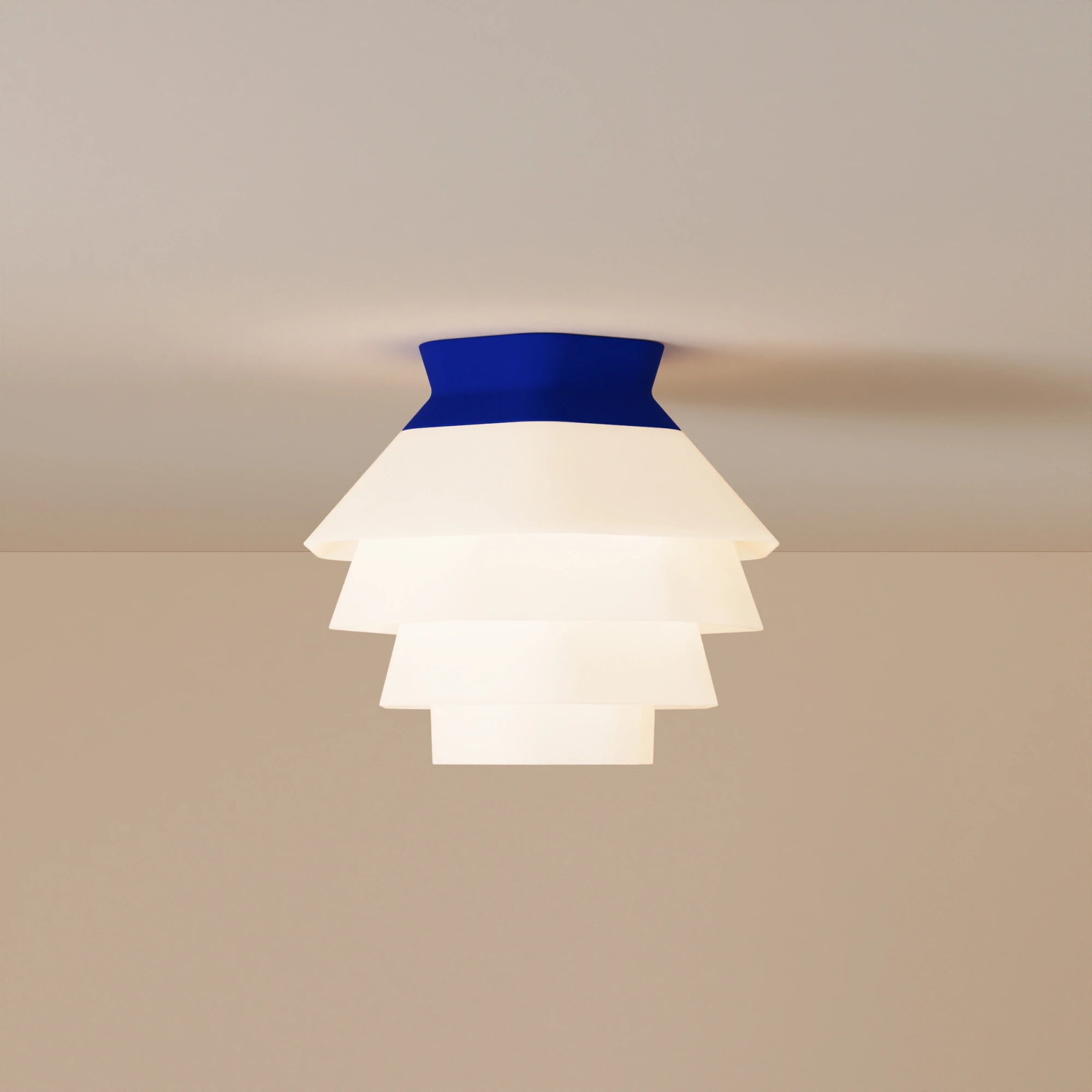 Strata Flush Mount