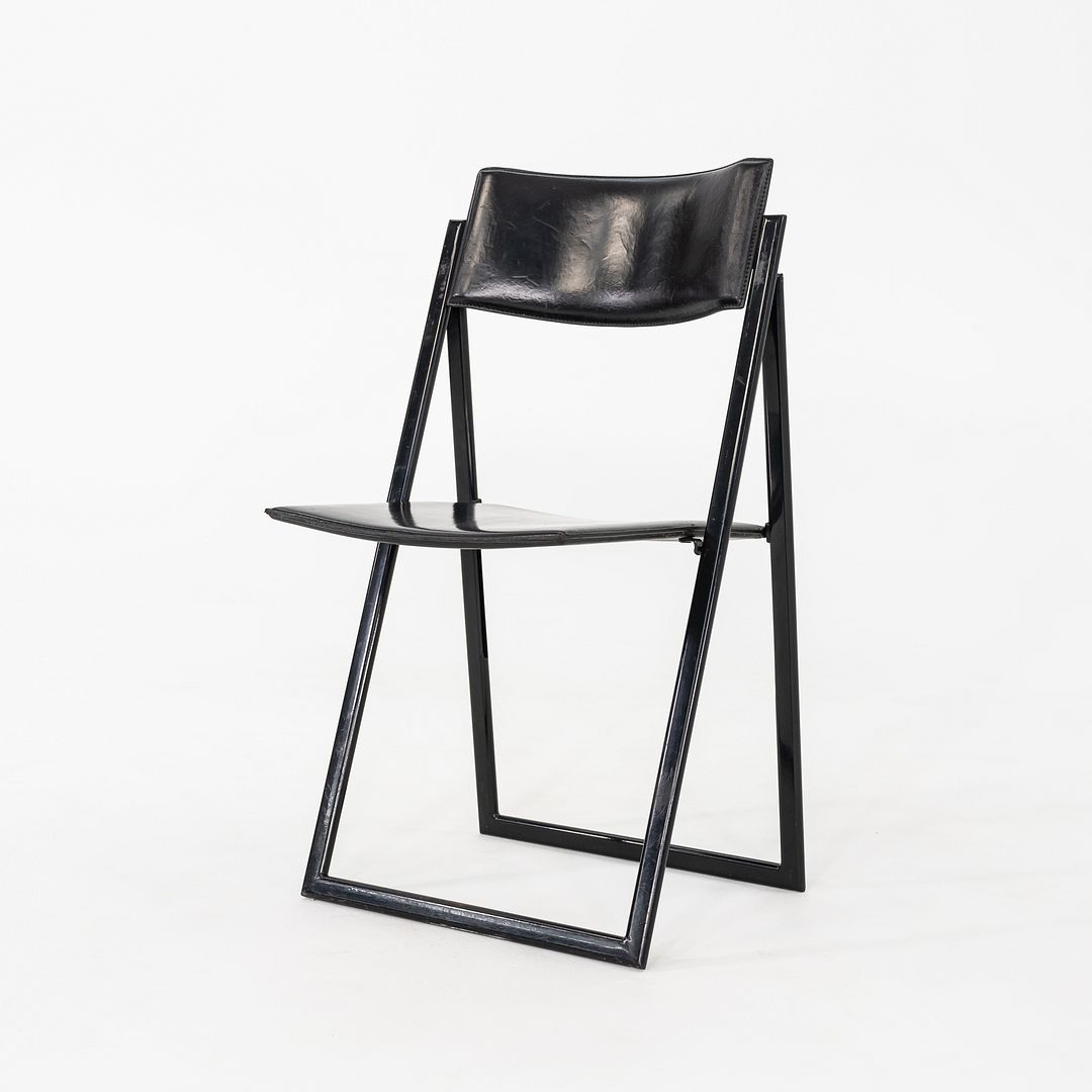 Garina Chair