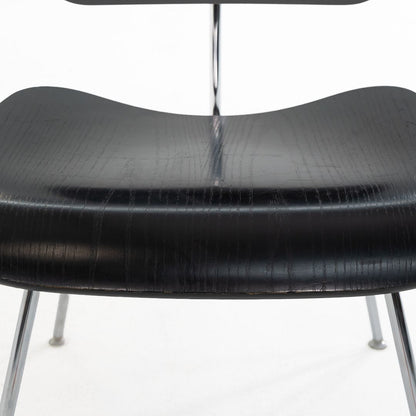 DCM Chair