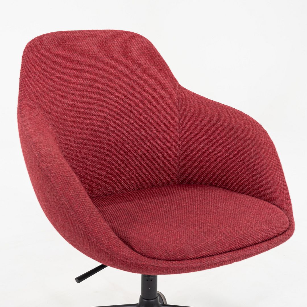 Chantal Swivel Chair