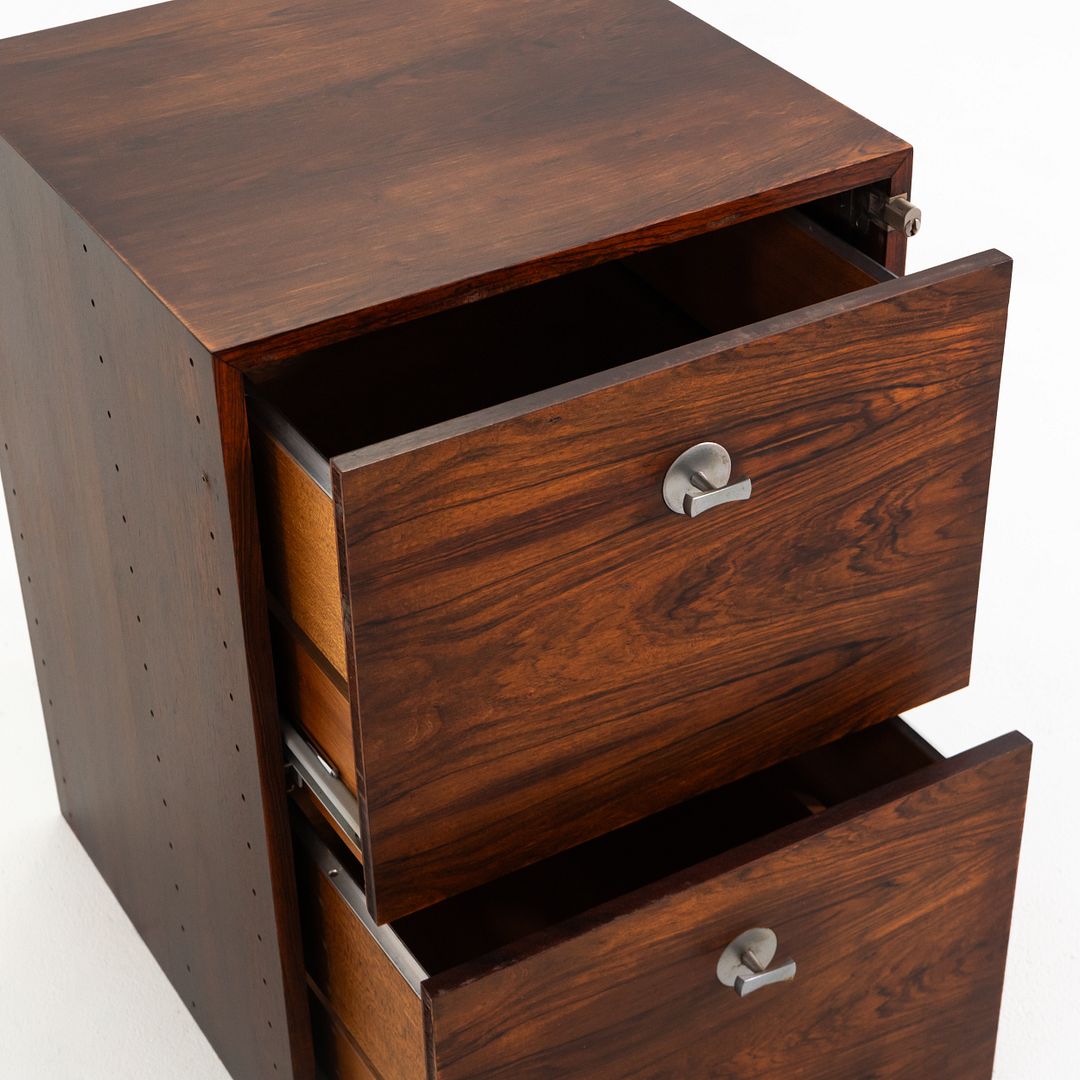 Diplomat Cresco Cabinet