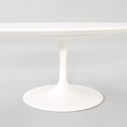 Oval Tulip Coffee Table, Model 162