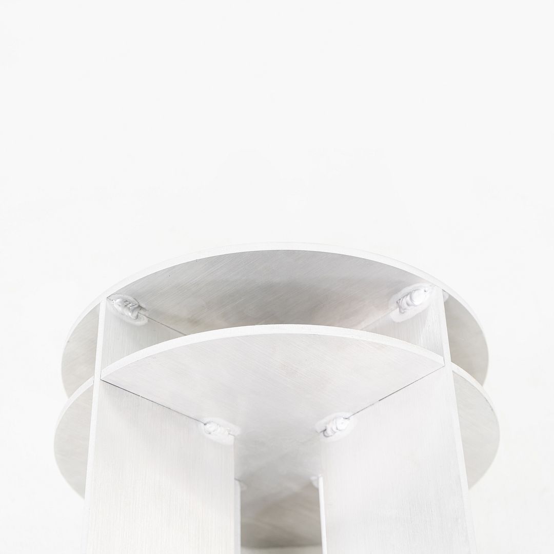 NM13 Stool