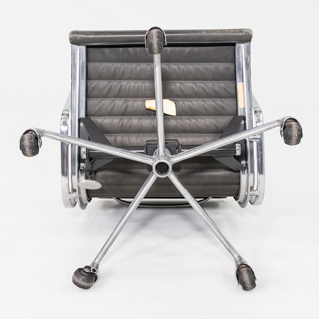 Aluminum Group Management Desk Chair, Model EA335