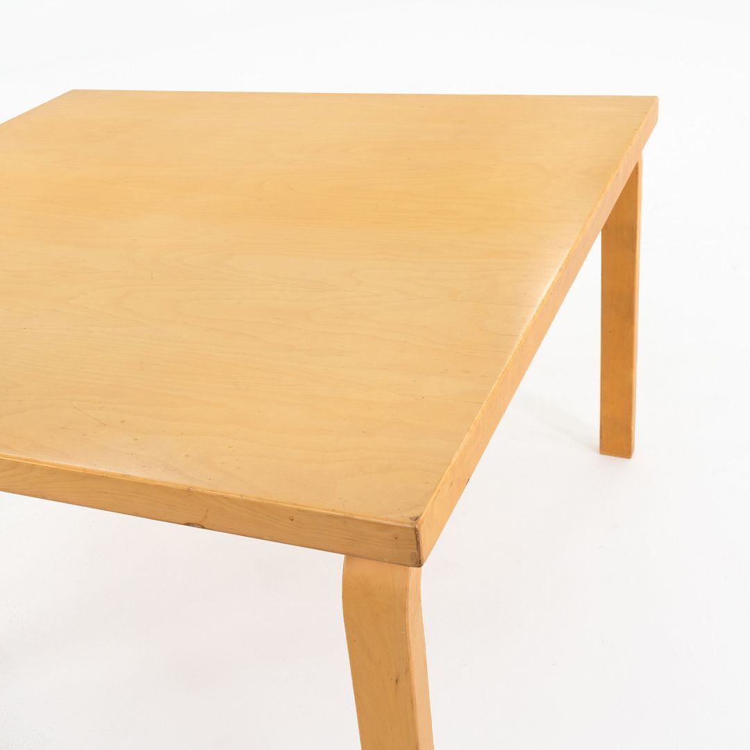 84 L-Leg Dining Table
