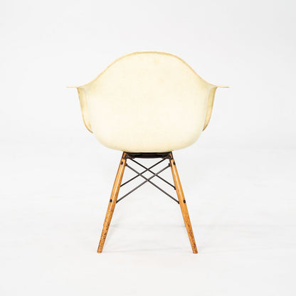 PAW Chair