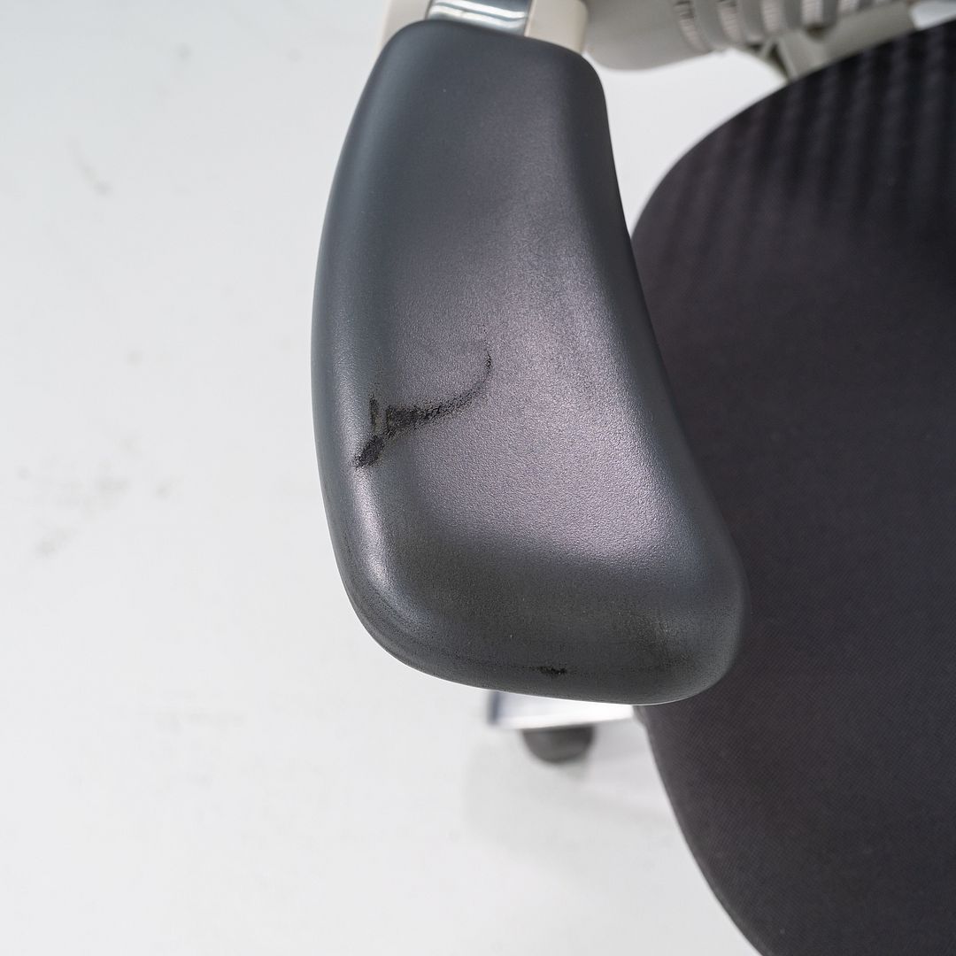 Generation Desk Chair