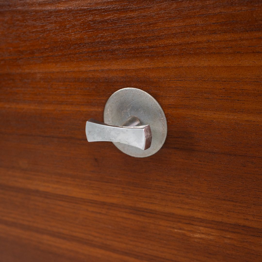 Diplomat Cresco Cabinet