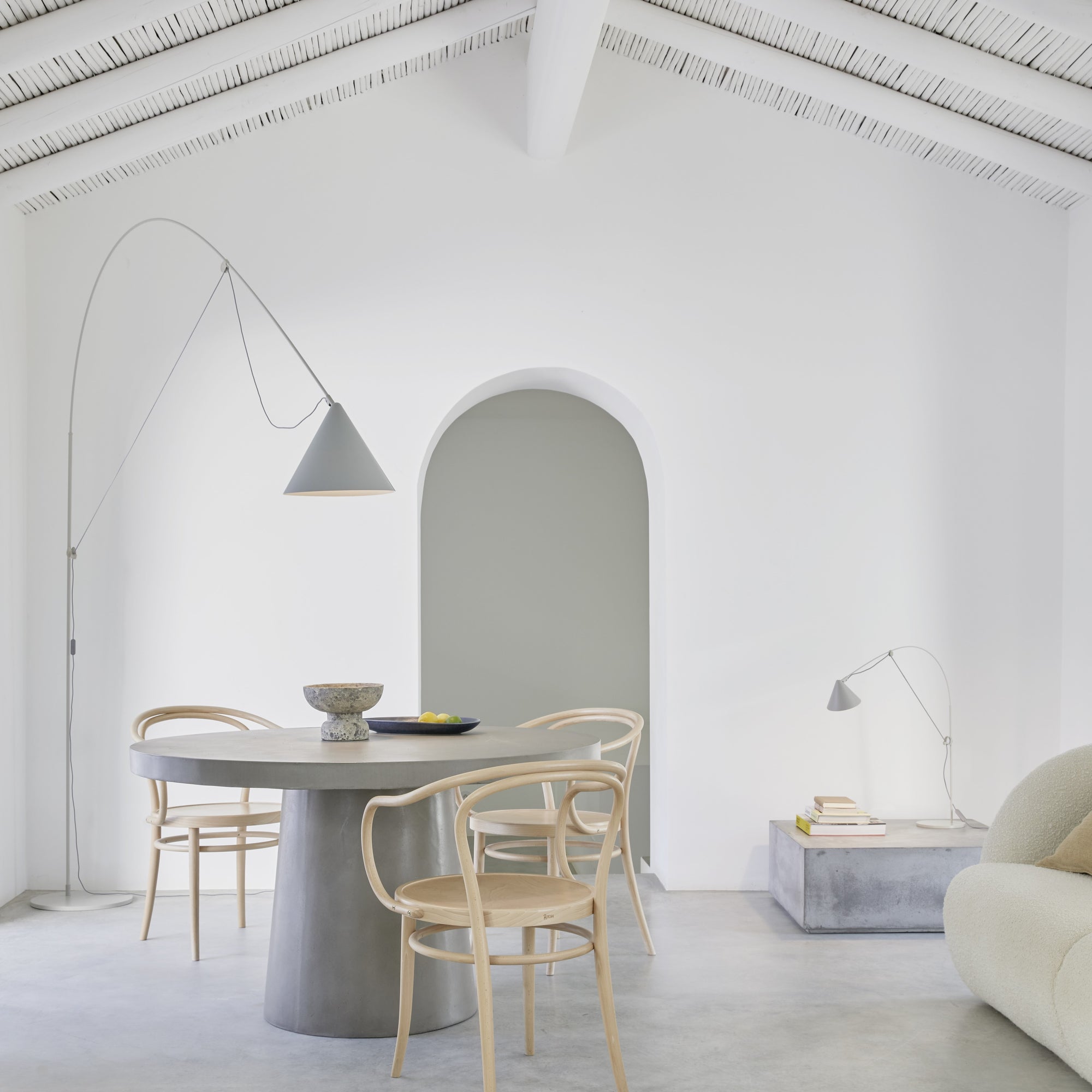 Ayno Floor Lamp