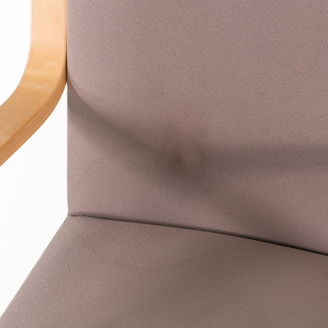 402 Lounge Chair
