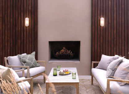 Montreal Oval Wall Lamp — Outdoor