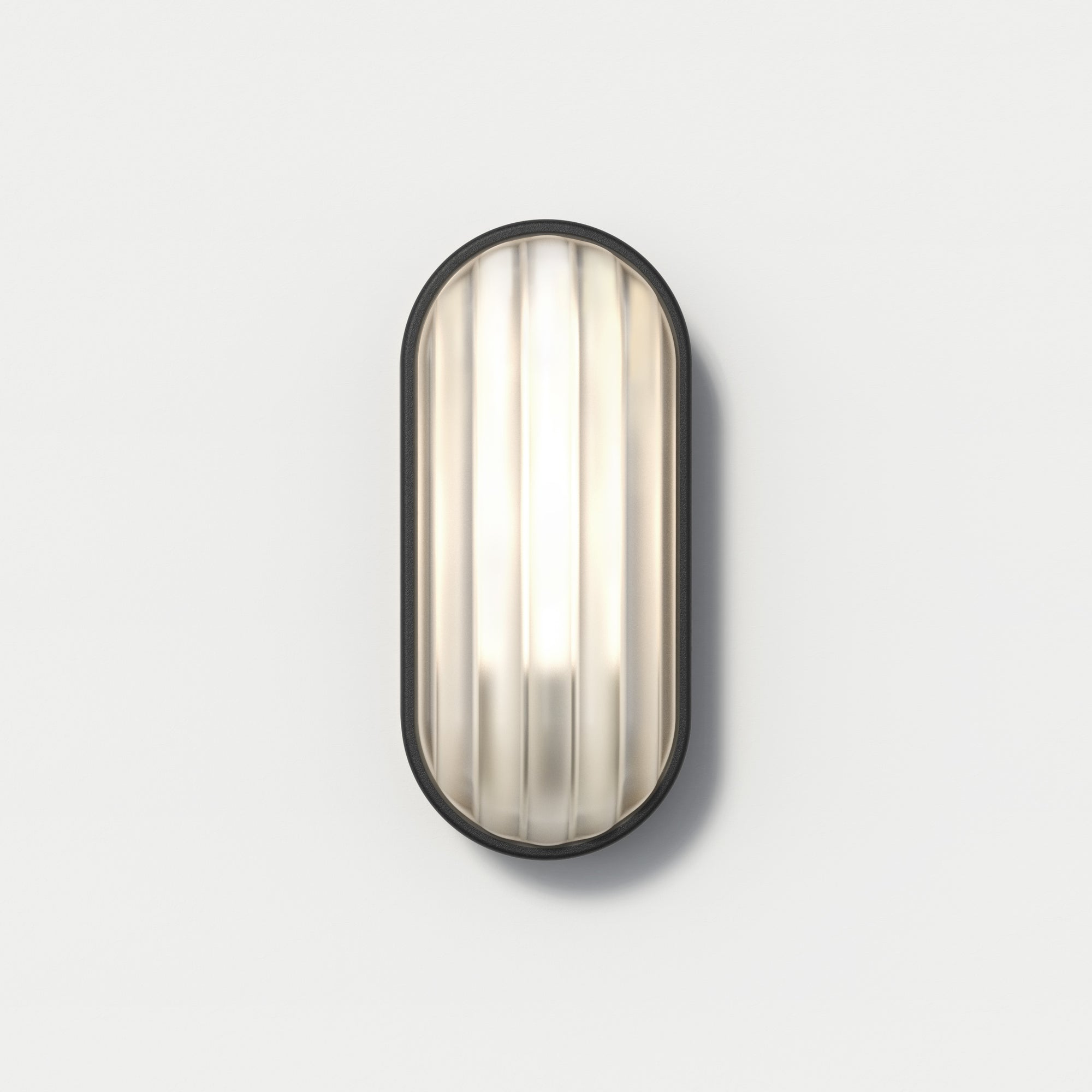 Montreal Oval Wall Lamp — Outdoor