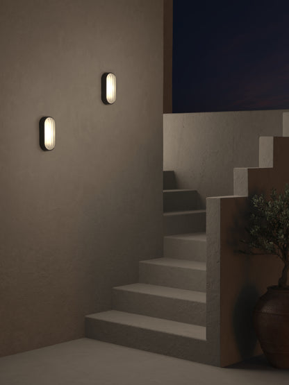 Montreal Oval Wall Lamp — Outdoor