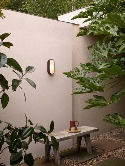 Montreal Oval Wall Lamp — Outdoor