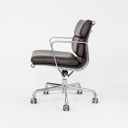 Soft Pad Management Chair, EA435