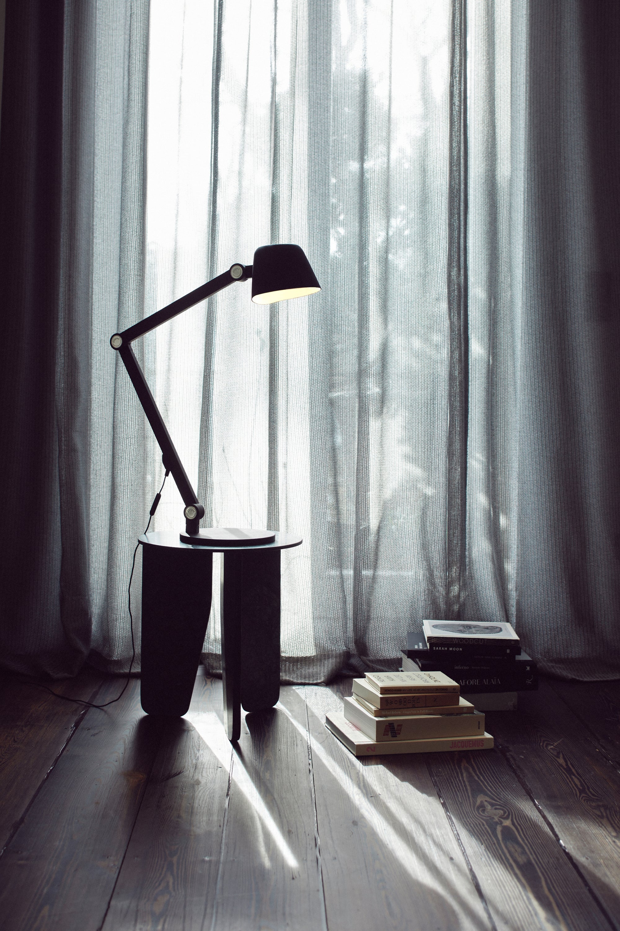 Modular Neo Table Lamp — Oval