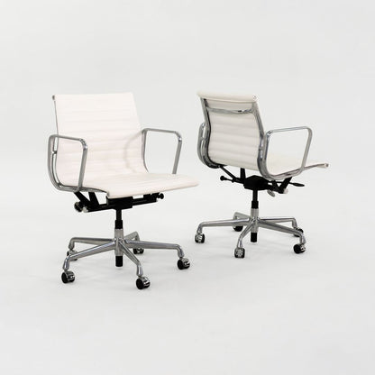 Aluminum Group Management Desk Chair, Model EA335
