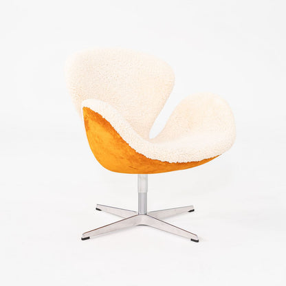 Swan Lounge Chair