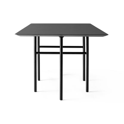 Snaregade Dining Table