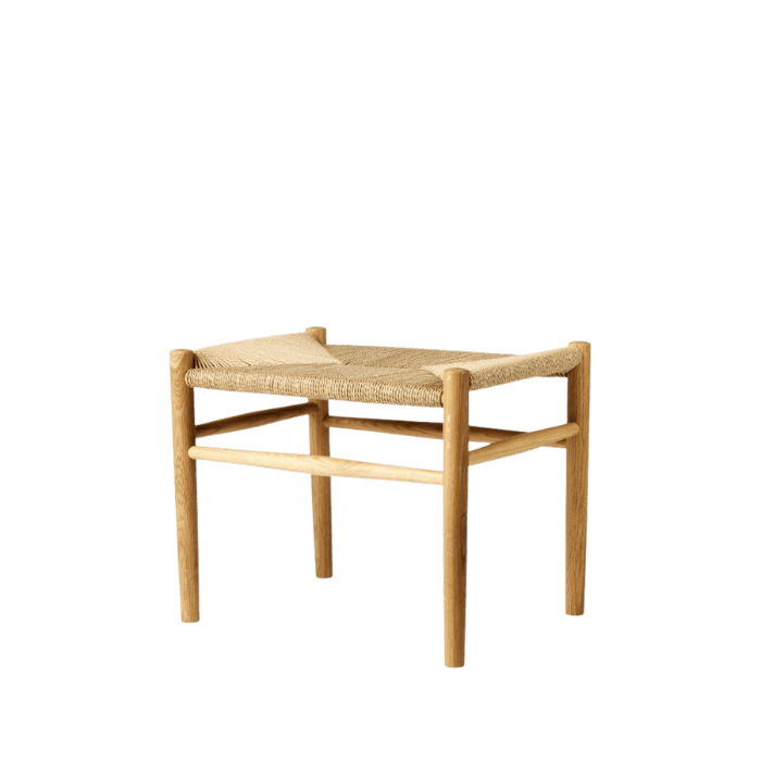 J83 Stool — Nature Lacquered Oak