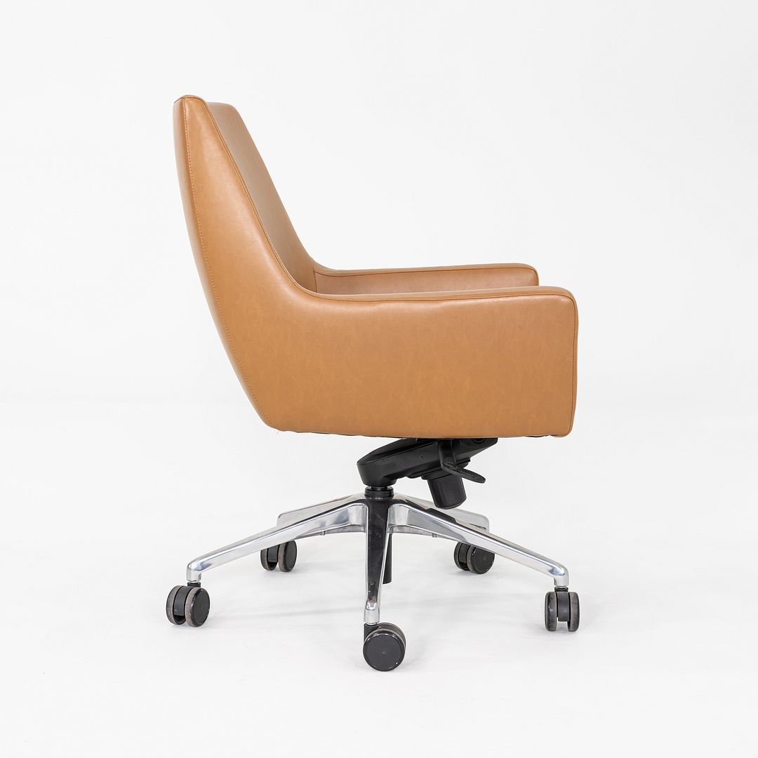 Cardan Conference Chair