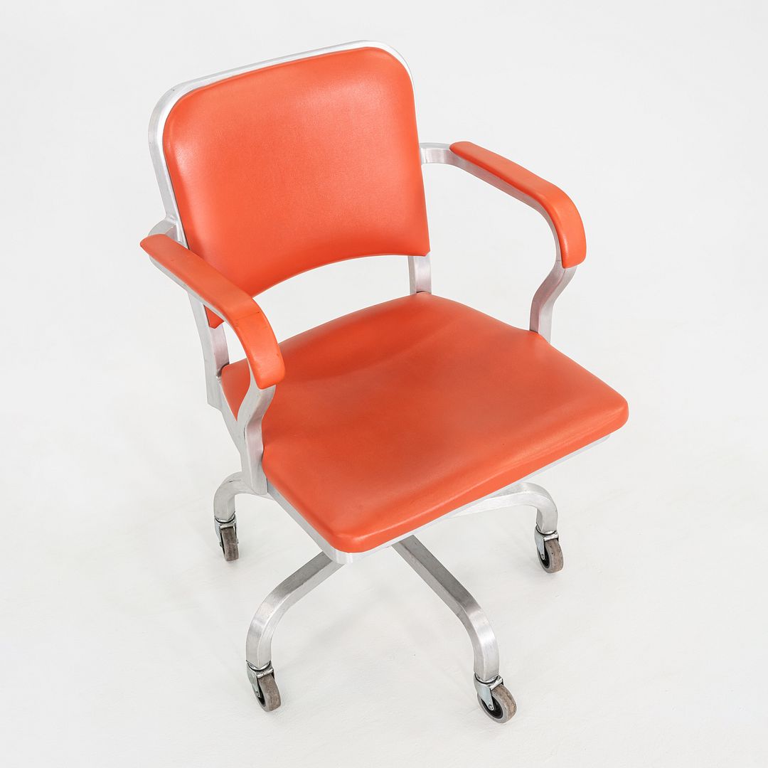 Navy Officer Swivel Armchair