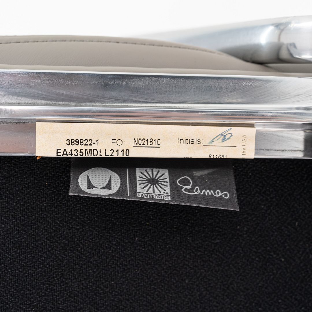 Soft Pad Management Chair, EA435