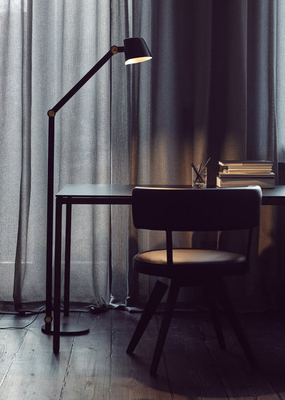 Modular Neo Floor Lamp — Oval