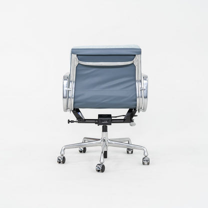 Eames Soft Pad Management Chair, EA435
