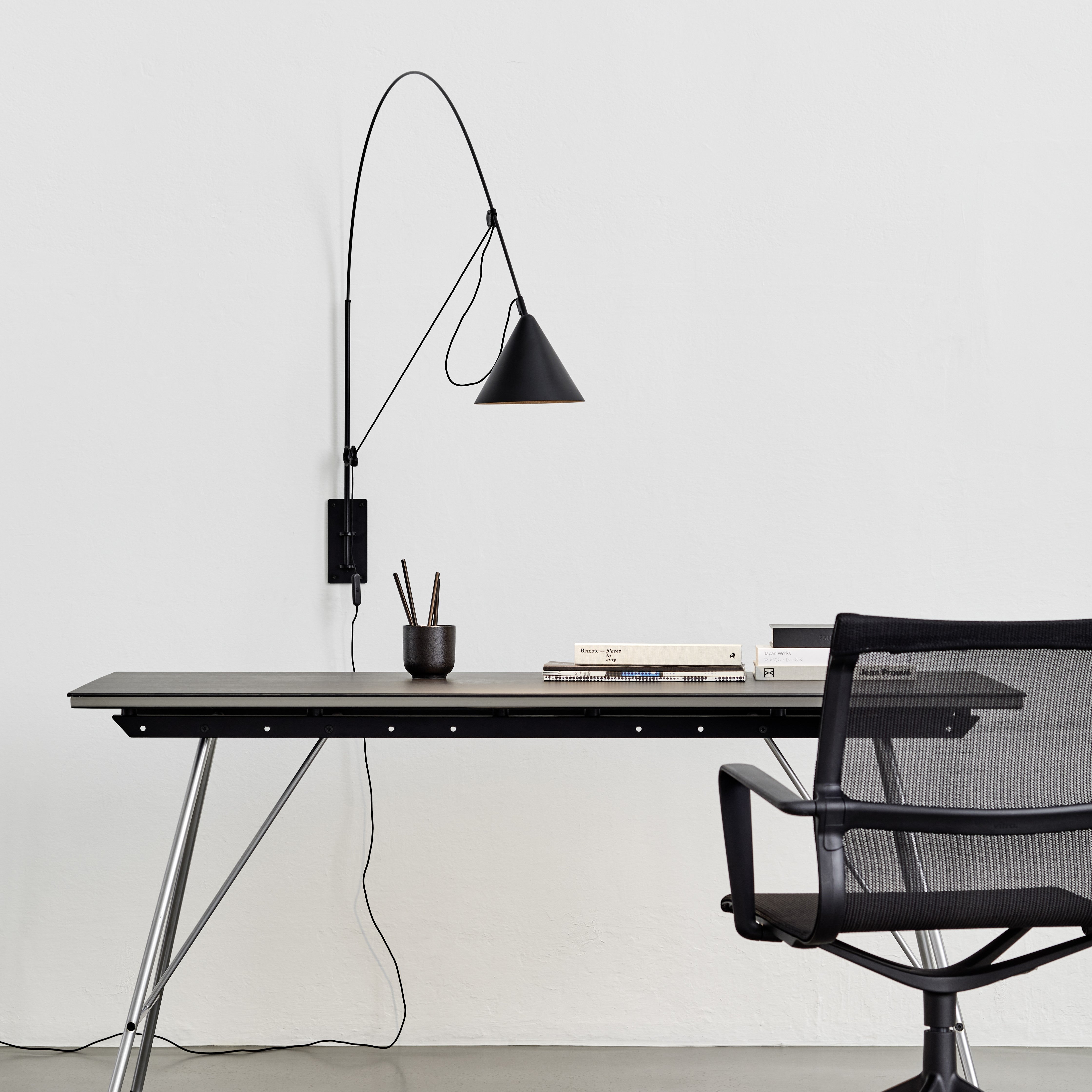 Ayno Wall Lamp