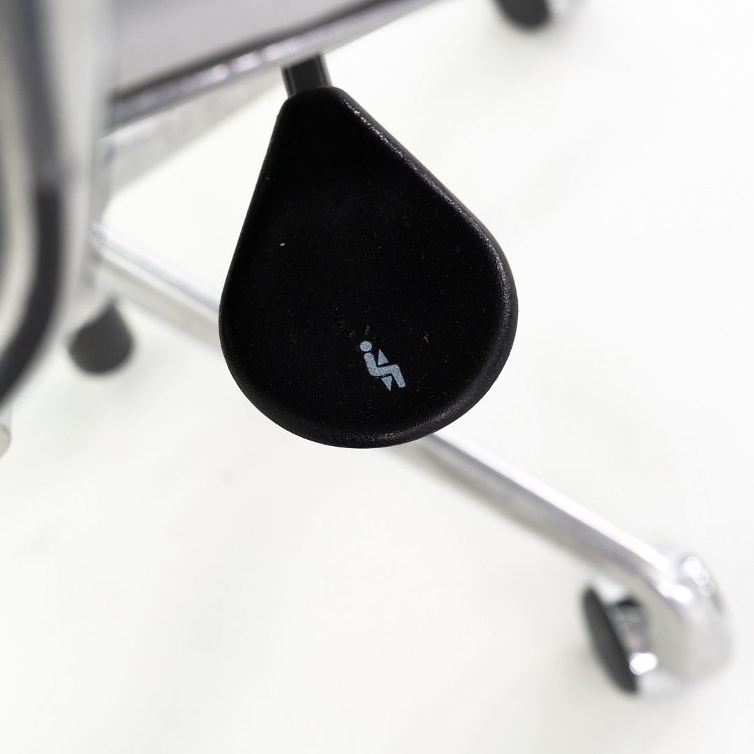 Eames Soft Pad Management Desk Chair, EA435