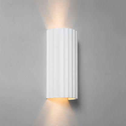 Kymi 300 Wall Lamp