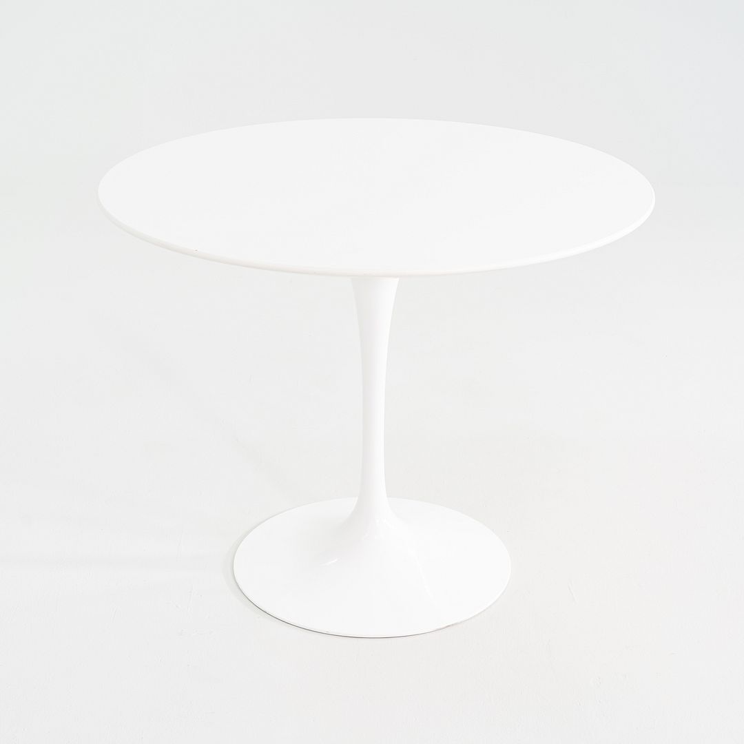 Tulip Dining Table