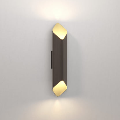 Ako Wall Lamp