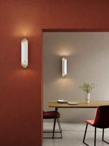 Ako Wall Lamp
