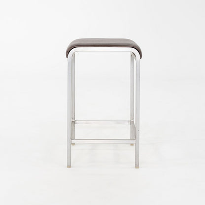 20-06 Stool
