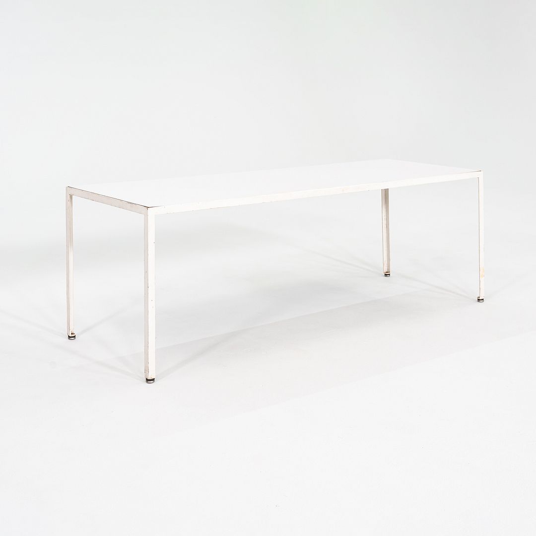 Series 5150 Coffee Table