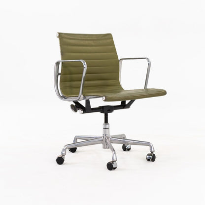 Aluminum Group Management Desk Chair, Model EA335