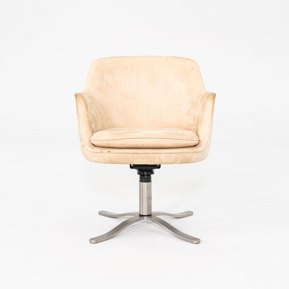 CH 6 Alpha Bucket Chair