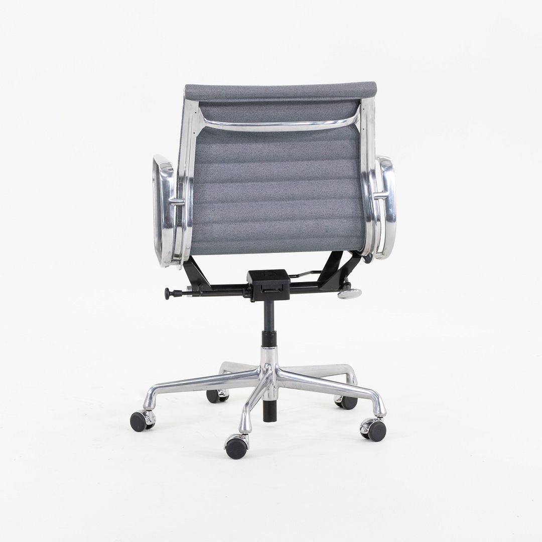 Aluminum Group Management Desk Chair