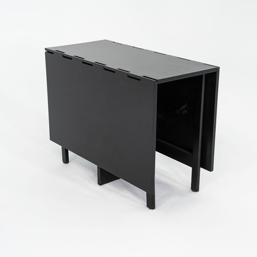 Gate Leg Dining Table, Model 4656