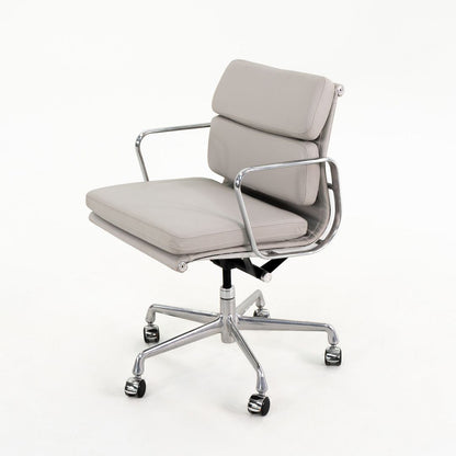 Soft Pad Management Desk Chair, Model EA435