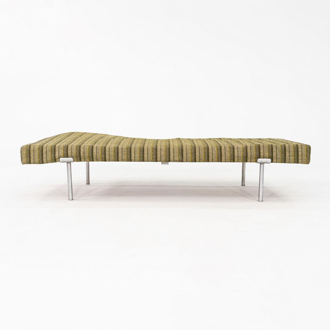 Model AP-36 daybed