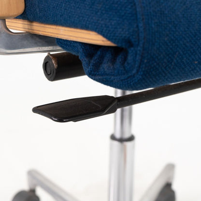 Plaano Executive Desk Chair, Model 435F