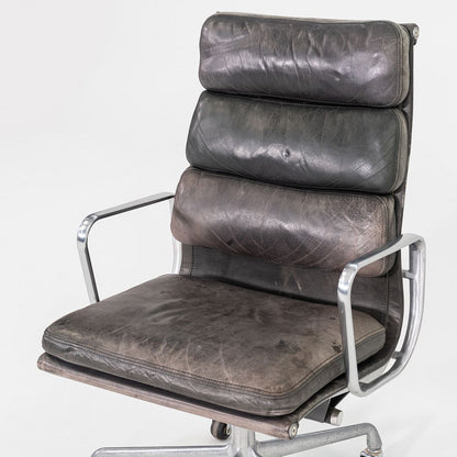 Soft Pad Executive Chair, EA437