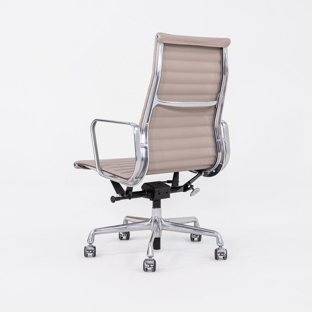 Aluminum Group Executive Desk Chair, Model EA337